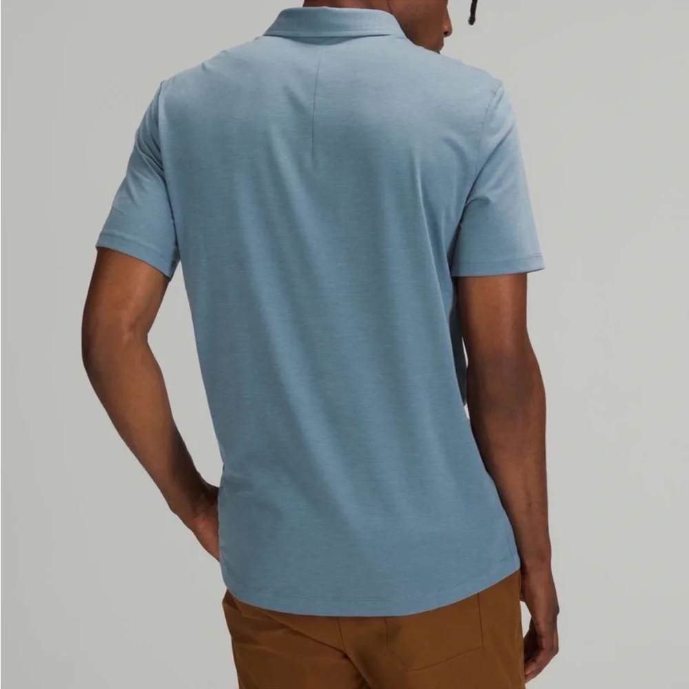 Men’s Lululemon Evolution Polo Blue small.